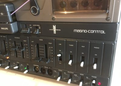 1976 Philips HiFi Stereo Magno-Control N4422 - 017a7601 5c2f 44d1 a71c d8e39e1e4a33
